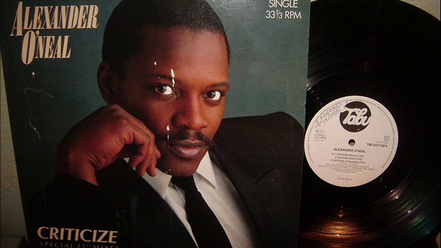 JOCELYN BROWN - SOMEBODY ELSE 'S GUY (REMIX) смотреть онлайн