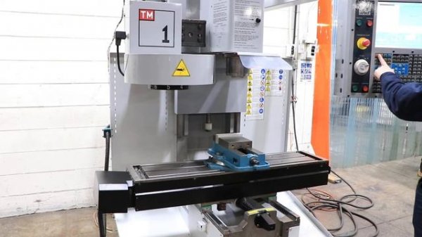 Haas TM-1 VERTICAL MACHINING CENTER