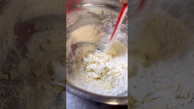 КЕКС бисквитный с фисташками