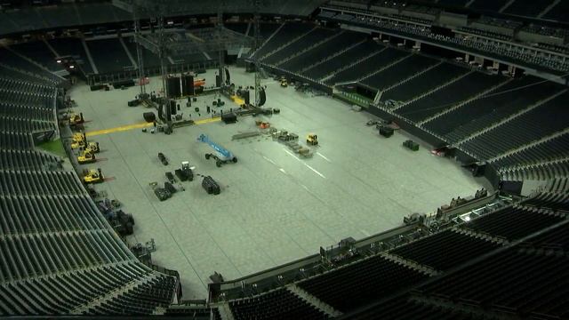 Allegiant Stadium Fills Up W/ Fans for First Preseason Game & WWE SummerSlam | Time-Lapse | Raiders смотреть онлайн