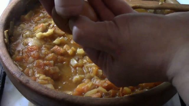 Шакшука в кеци. Яичница с помидорами. Чо похавать. #чопохавать смотреть онлайн