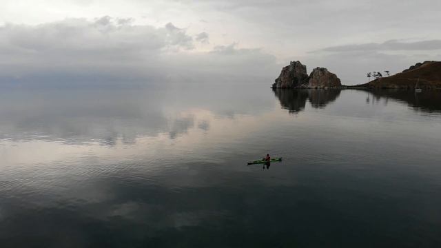 Каякинг на Ольхоне / Kayaking on lake Baikal смотреть онлайн
