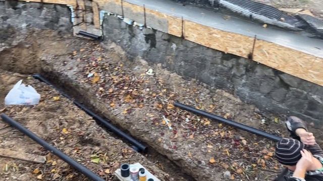 Ручей в частном саду. Часть №2 Прокладываем коммуникации смотреть онлайн