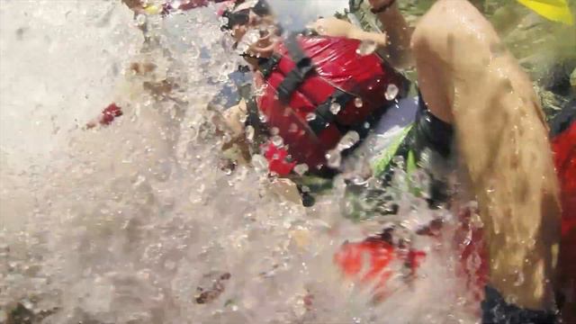 Vacation Slayers: White Water Rafting in Buena Vista смотреть онлайн