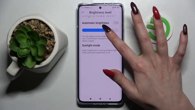Xiaomi 12 Pro - Auto brightness control / How to activate auto brightness on Xiaomi 12 Pro смотреть онлайн