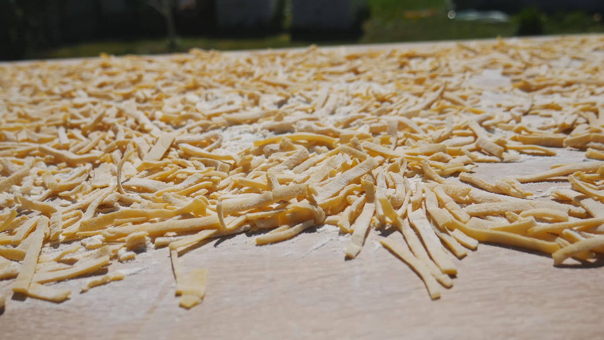 СЕНЯ В ДЕЛЕ