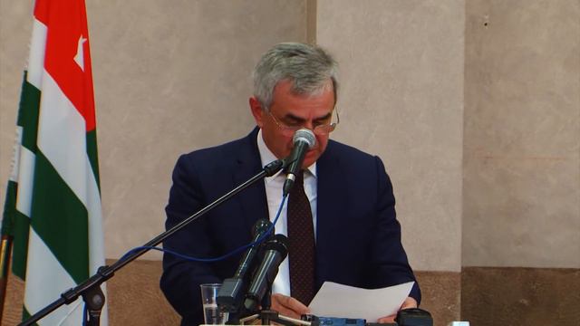 Съезд правящей партии смотреть онлайн