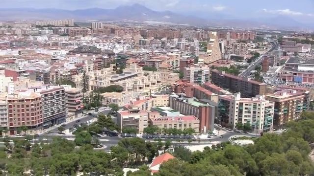 Views over Alicante from Castillo de Santa Bárbara, Alicante, Spain - 30th july, 2010 смотреть онлайн