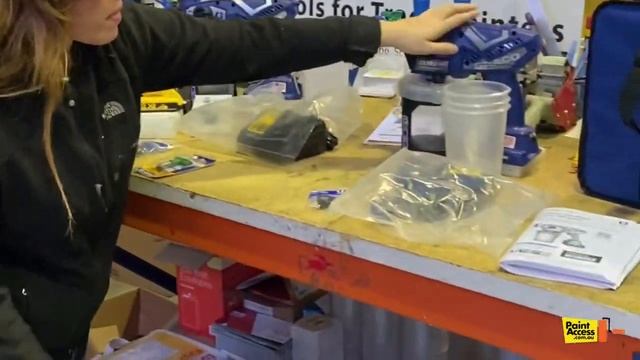 Graco Ultra Max Cordless Vs Graco Ultra Cordless and whats in the Box смотреть онлайн