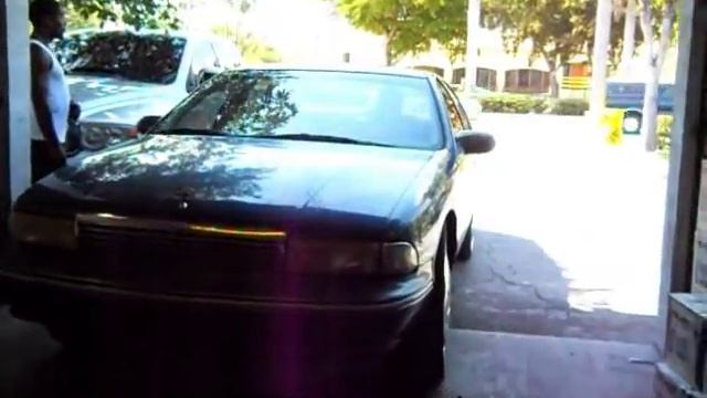 Arctic Customs- Chevy Caprice Classic on 24" Dub Ganja Floaters смотреть онлайн