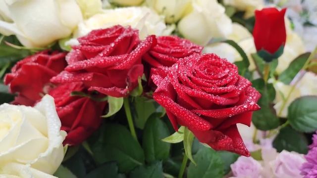 Как выглядит могила Юрия Шатунова сегодня на Троекуровском кладбище 24.10.22 смотреть онлайн