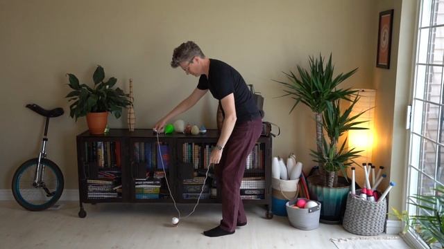 How To Spin A Top, Plus 11 Basic Spin Top Tricks