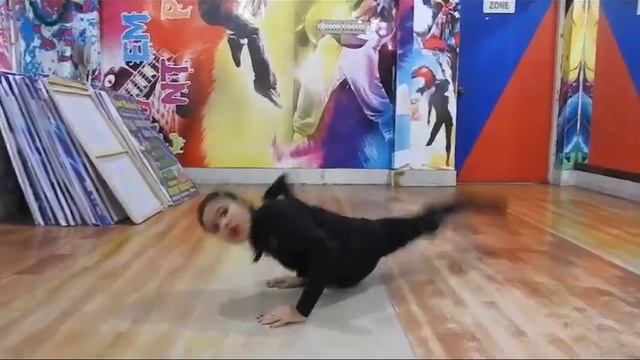 Gumnaam Performance ?? #indiasgottalent #trendingvideo #contortion