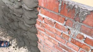 Накидка штукатурной шубы на цоколь под ,,дикий камень,,