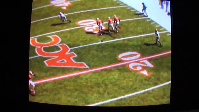 NCAA 12 Football Glitch! смотреть онлайн