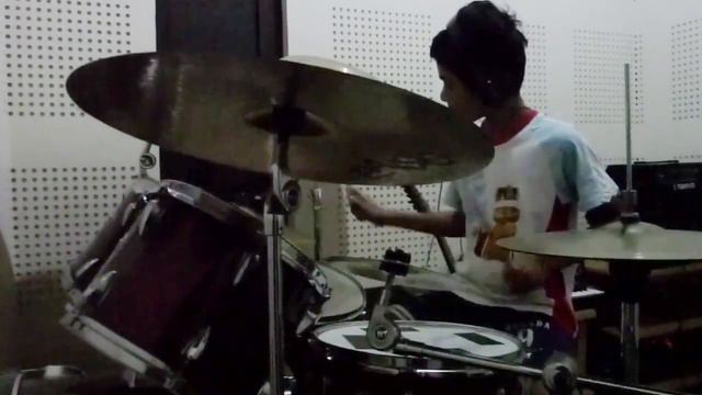 Avenged Sevenfold - Carry On