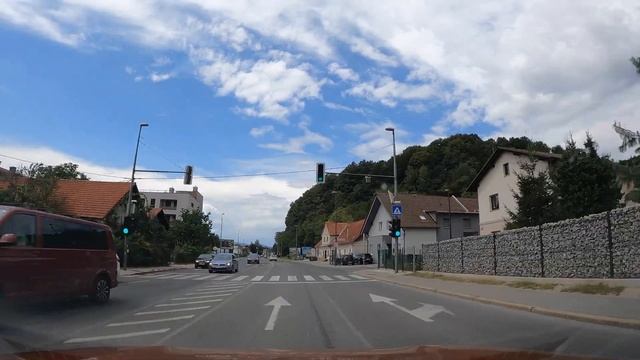 Ljubljana, Slovenia?? (4k Ultra HD) Driving Downtown - Sounds Of City - Driving Tour In Ljubljana