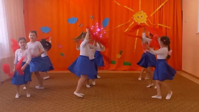 МБДОУ 104 "ЗОРЬКА", ТАНЕЦ "МЫ ДЕТИ ТВОИ - РОССИЯ" смотреть онлайн