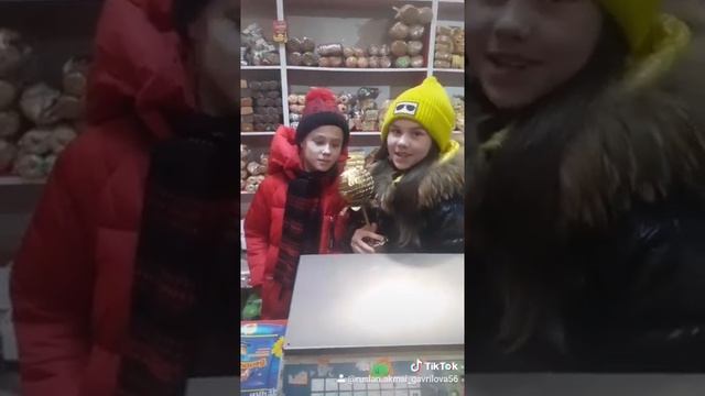 дерево богатства растет в ОКЕАНЕ СЛАДОСТЕЙ!!! смотреть онлайн