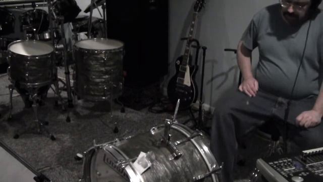 vintage ludwig kick смотреть онлайн