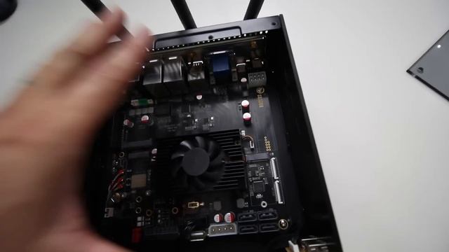 This Could Be Your Next Home Server! - Station PC First Look смотреть онлайн