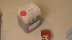 Клей SoundGuard для звукоизоляции - отлично клеит звукоизоляционную мембрану на стены.