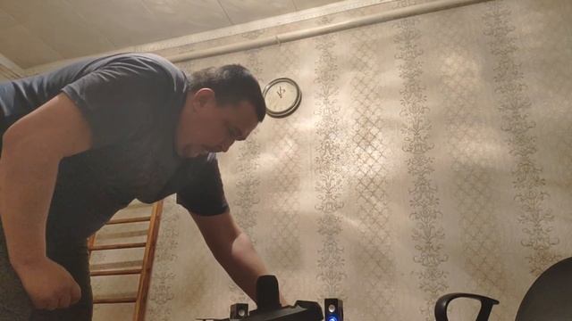 Распаковка и сборка игрового кресла ZET GAMING Force armor 2000M смотреть онлайн