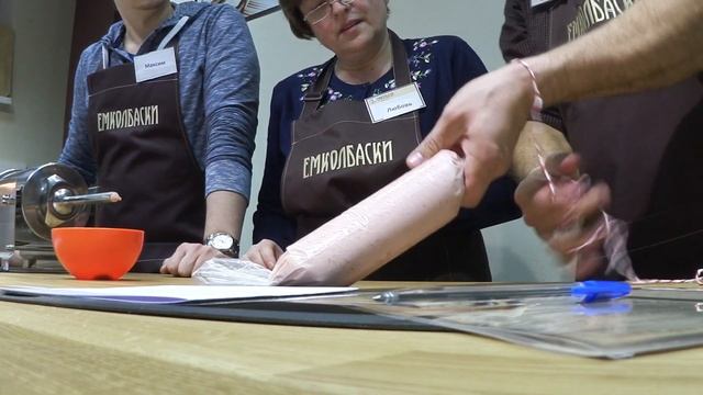 На МК у Павла Колбаскина / Магазин Емколбаски / Вкусные сосиски / Дружный коллектив