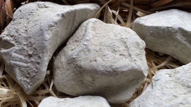 Глина Бентонит кусковая для еды - магазин Мел-ок