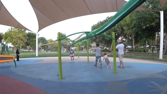 диноленд и игровая площадка Дубай смотреть онлайн