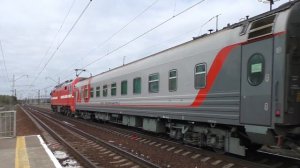 «На исходе сентября». ЭП2К-107 с пассажирским поездом Владивосток — Москва и вагоном «ТКС»