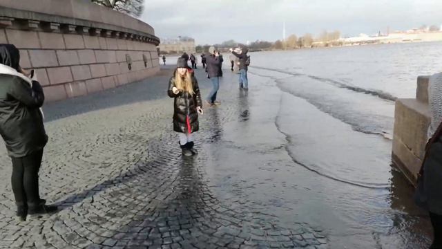 СП-б. Стрелка Васильевского острова. 23.02.2020. смотреть онлайн
