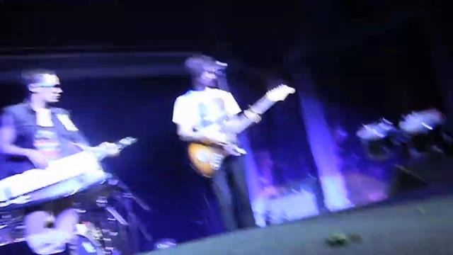 DSCN5400.MOVQuest Pistols 1 мая "TEATRO" нино.отрывок ты так красива смотреть онлайн