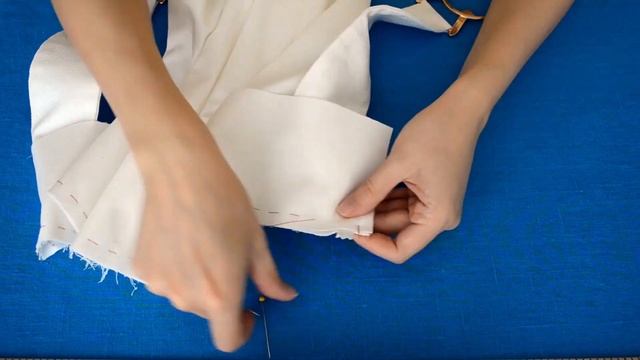 УРОК 6 ОБРАБОТКА ОБТАЧКИ ПОЯСА И СОЕДИНЕНИЕ ЕЁ С ЮБКОЙ смотреть онлайн