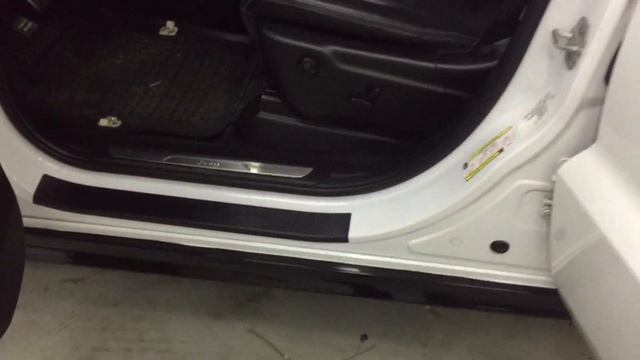 Декоративные порожки из карбоновой пленки в Беларуси. Доставка по РБ. Пленка для порогов. смотреть онлайн