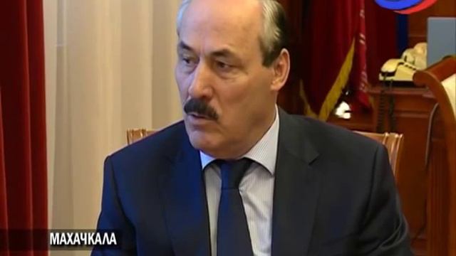 28.08.2015г. Глава РД провел прием граждан по личным вопросам смотреть онлайн