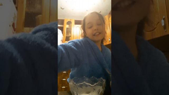 Я сегодня Вам показала как можно сделать зефирки Обязательно посмотри это ролик