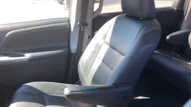 2015 Toyota Sienna Wilmington, Myrtle Beach, North Myrtle Beach, Conway, Lumberton SC 16107A смотреть онлайн