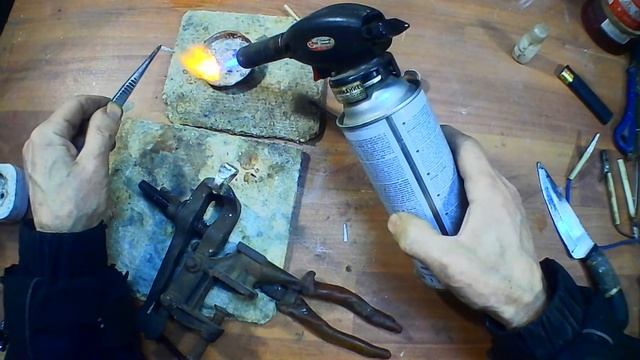 Первый опыт спаять серебяное кольцо с помощю буры. смотреть онлайн