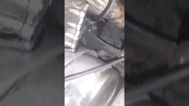 что делать если давит топливо из под заглушек (окошек) на цилиндре ИЖ Планета 5. смотреть онлайн