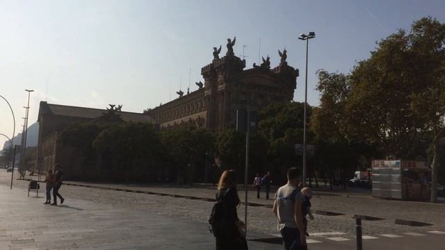 памятник Христофору Колумбу в Барселоне 3.11.2016 смотреть онлайн