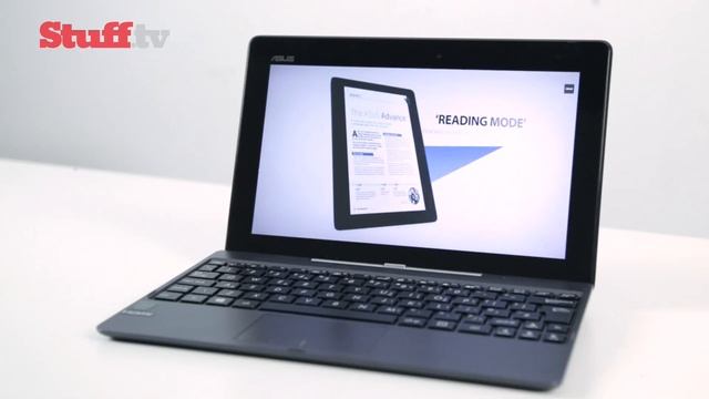 Asus Transformer Book T100 review - a full Windows 8.1 tablet that's also a laptop смотреть онлайн