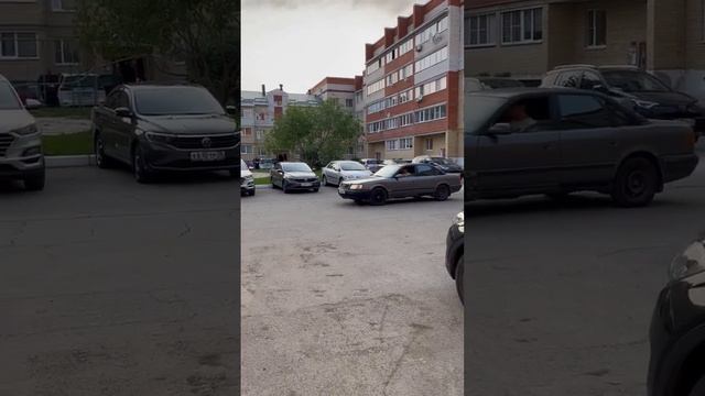 Audi 100 2.3 смотреть онлайн