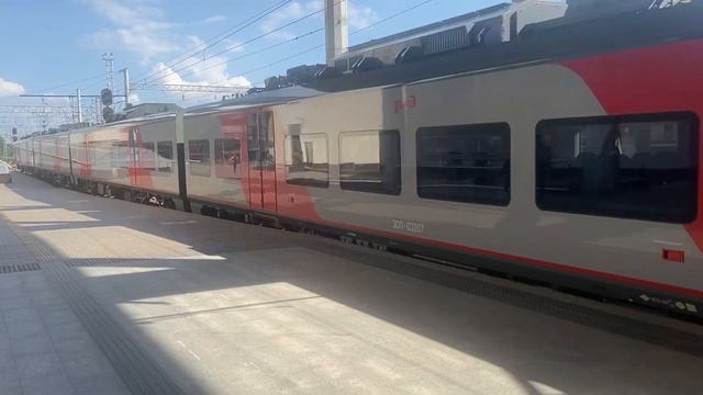 Отправление поезда «Ласточка» смотреть онлайн