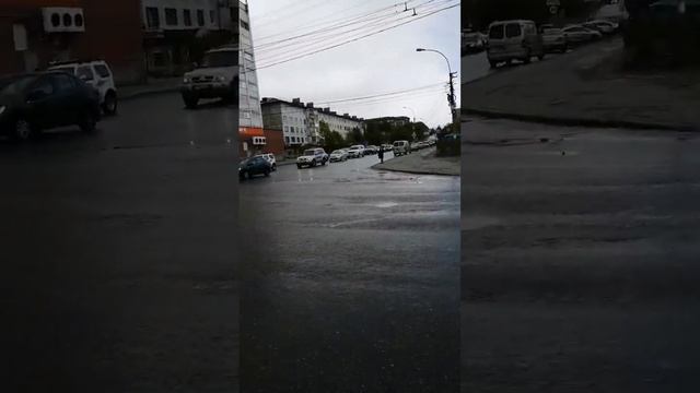 Улицы Полярные зори и Книповича/Дождливая погода /Мурманск /9 июня #мурманск
