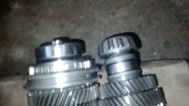 Как происходит переключение передач в МКПП Nissan Primera P12 смотреть онлайн