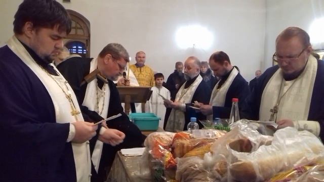 Парастас. Заупокойное богослужение в канун Родительской субботы. Марфо-Мариинская обитель смотреть онлайн