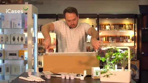 Идея для подарка: новый умный сад Smart Garden 9. Вся зелень растет сама!