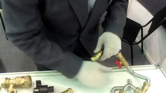 Монтаж нержавеющей гофрированной трубы смотреть онлайн