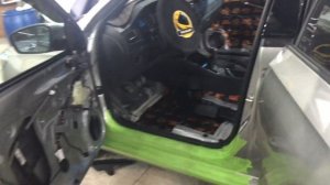 Volkswagen Polo, небольшой обзор штатной шумоизоляции и вариант как можно обесшумить дополнительно